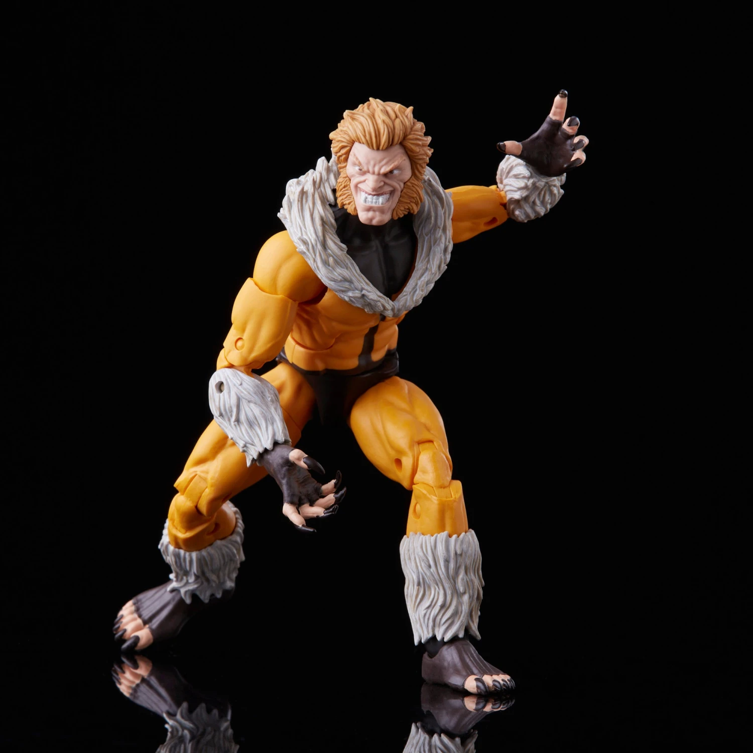 Marvel Legends Series Sabretooth 8 Marvel Legends Series Sabretooth - Image 8