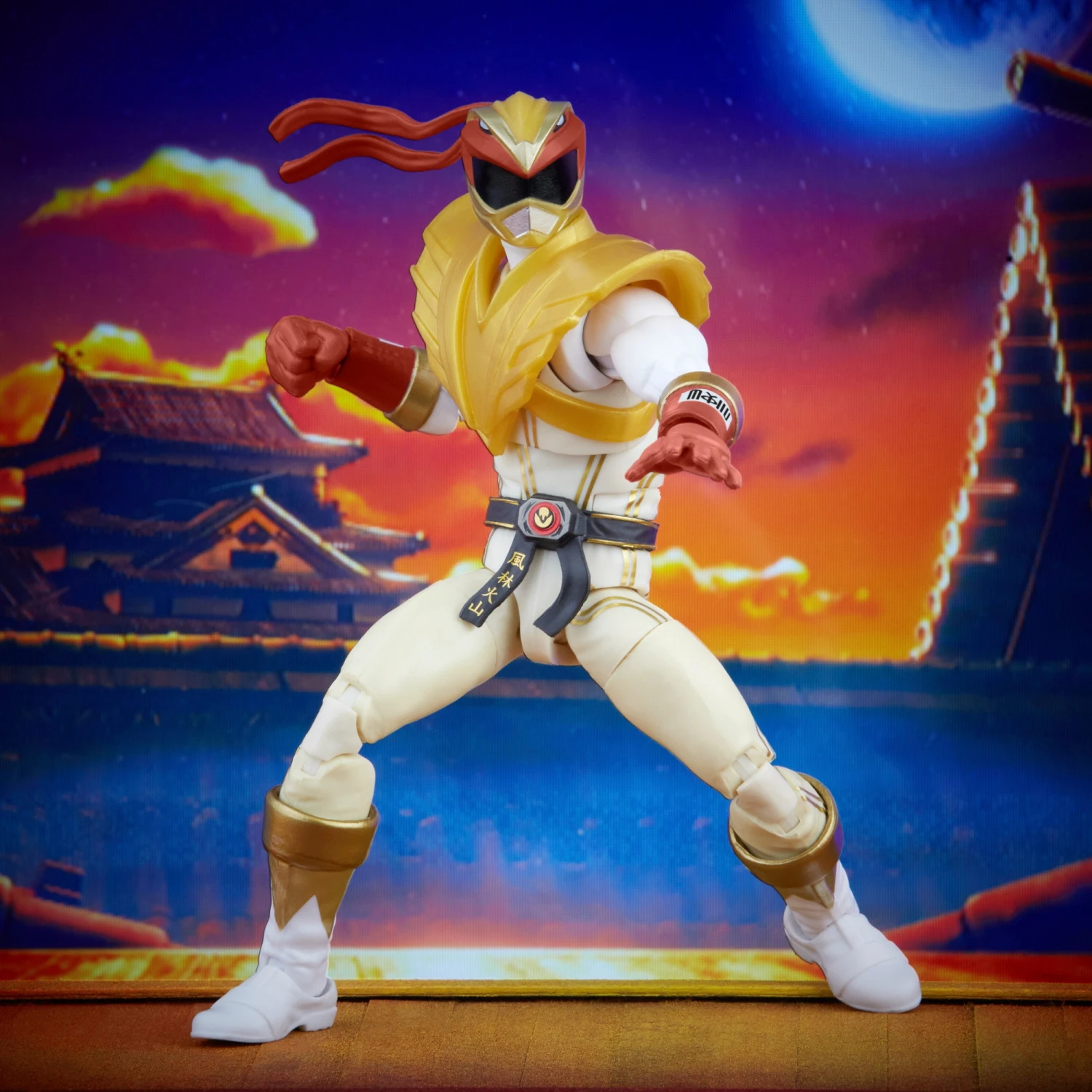 Power Rangers X Street Fighter Lightning Collection Morphed Ryu Crimson Hawk Ranger 6 Power Rangers X Street Fighter Lightning Collection Morphed Ryu Crimson Hawk Ranger - Image 6