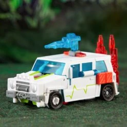 Transformers Legacy Evolution Autobot Medix -Cheap Hasbro Pulse Store F7016 DIO TRA GEN LEGACY DLX W1 0005 2000px 300DPI