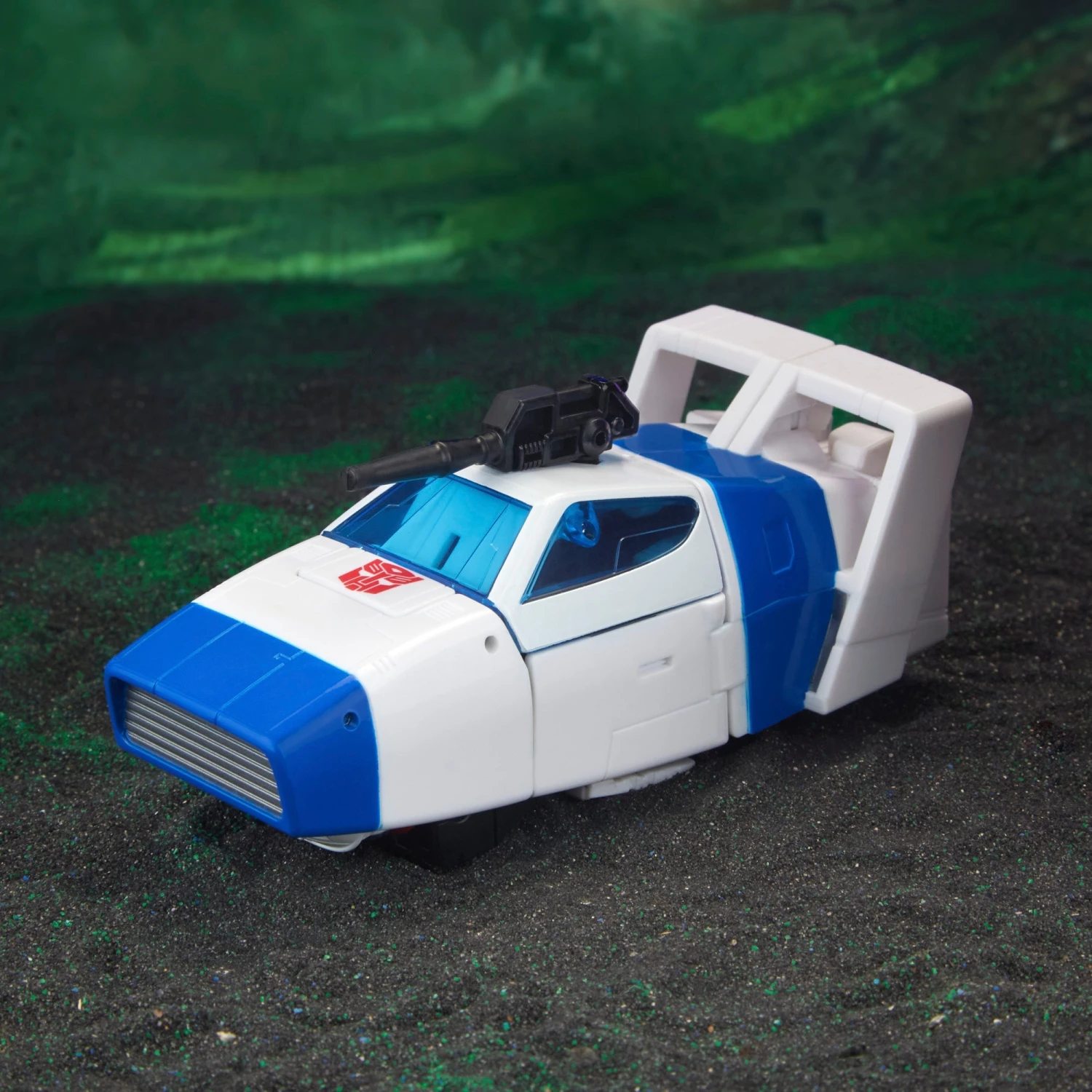 Transformers Buzzworthy Bumblebee Legacy: Evolution Origin Autobot Jazz 8 Transformers Buzzworthy Bumblebee Legacy: Evolution Origin Autobot Jazz - Image 8