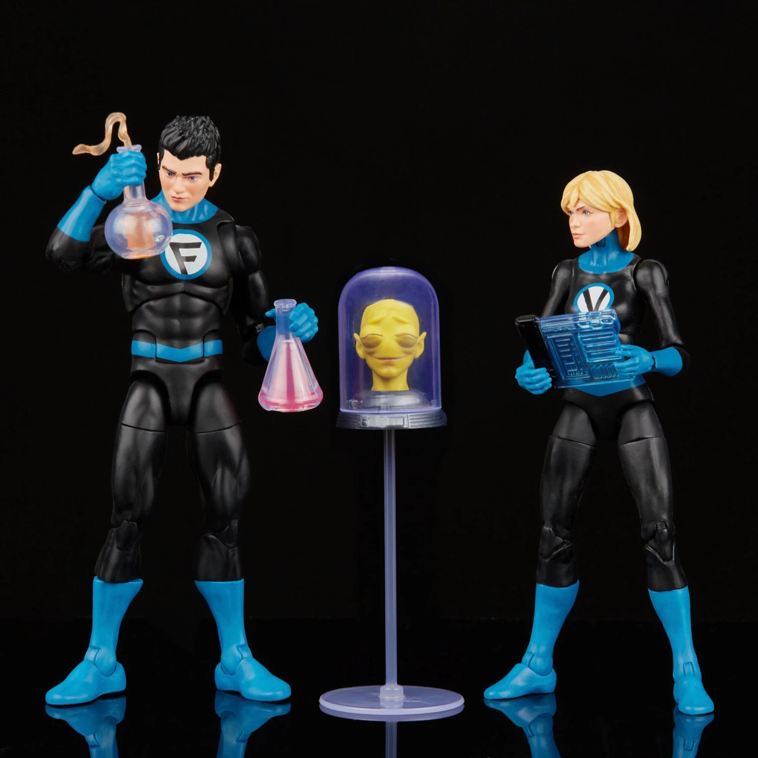 Hasbro Marvel Legends Series Fantastic Four Franklin Richards And Valeria Richards 1 Hasbro Marvel Legends Series Fantastic Four Franklin Richards And Valeria Richards