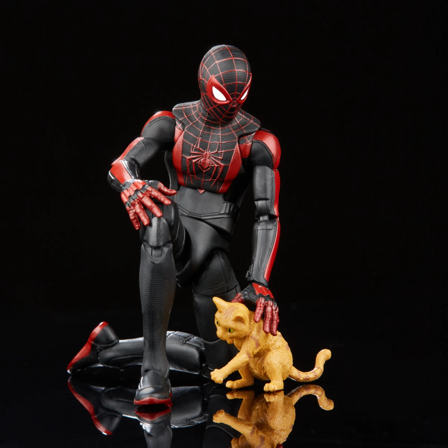 Marvel Legends Gamerverse Miles Morales - Presale 4 Marvel Legends Gamerverse Miles Morales - Presale - Image 4