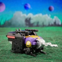 Transformers Legacy Evolution Deluxe Class Insecticon Bombshell -Cheap Hasbro Pulse Store F7200 DIO TRA GEN DLX BOMBSHELL 0007