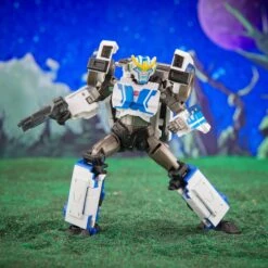 Transformers Legacy Evolution Deluxe Class Robots In Disguise 2015 Universe Strongarm -Cheap Hasbro Pulse Store F7201 DIO TRA GEN DLX STRONGARM 0003