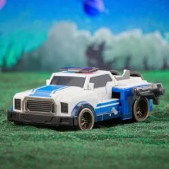 Transformers Legacy Evolution Deluxe Class Robots In Disguise 2015 Universe Strongarm -Cheap Hasbro Pulse Store F7201 DIO TRA GEN DLX STRONGARM 0006