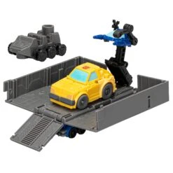 Transformers Legacy Evolution Core Class Optimus Prime & Bumblebee -Cheap Hasbro Pulse Store F78135L00 detail 2 23 2000px 300DPI