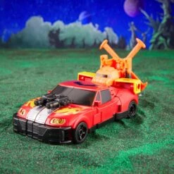 Transformers Legacy Evolution Armada Universe Powerlinx Hot Shot And Armada Universe Jolt -Cheap Hasbro Pulse Store F7828 DIO TRA GEN SDCC DTC 0011 2000px 300DPI