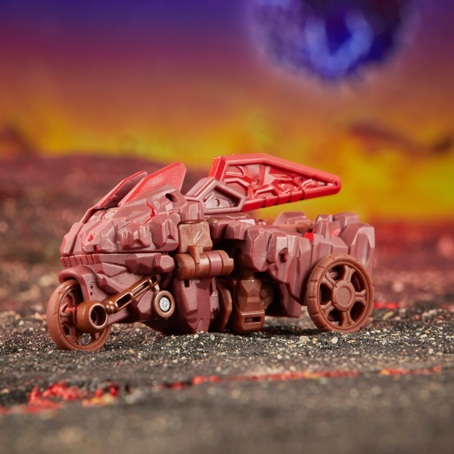 Transformers Legacy United Core Class Infernac Universe Bouldercrash - Presale 5 Transformers Legacy United Core Class Infernac Universe Bouldercrash - Presale - Image 5