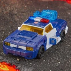 Transformers Legacy United Deluxe Class Rescue Bots Universe Autobot Chase -Cheap Hasbro Pulse Store F8525 DIO TRA GEN LEGACY DLX CHASE 0012 2000px 300DPI
