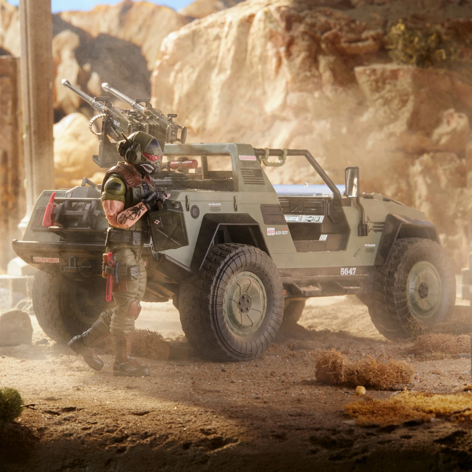 G.I. Joe Classified Series #112, Clutch With VAMP (Multi-Purpose Attack Vehicle) - Presale 5 G.I. Joe Classified Series #112, Clutch With VAMP (Multi-Purpose Attack Vehicle) - Presale - Image 5